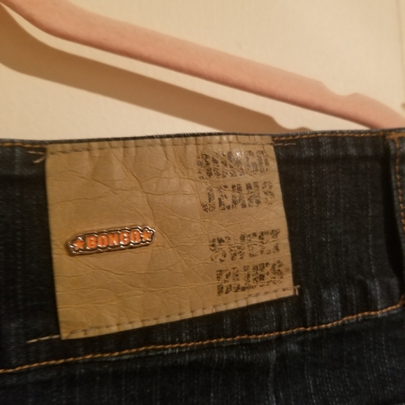 Bongo Y2K mini jean skirt - Picture 3 of 4